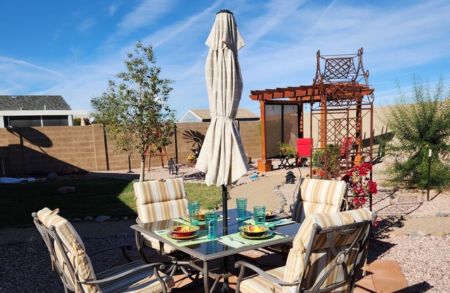 A GEM in the DESERT - We call it: Casa Diamond - your “Home away from Home”