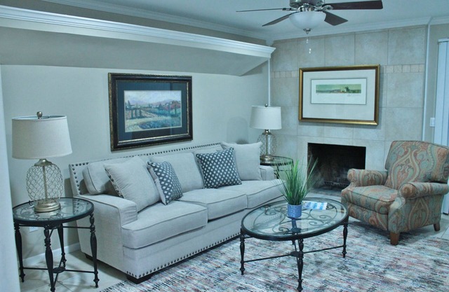 Meublé tout compris 2 BR Condo Ballantyne / Pineville