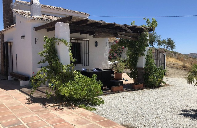 UNE MAISON LOIN DE LA MAISON - Maison de campagne espagnole