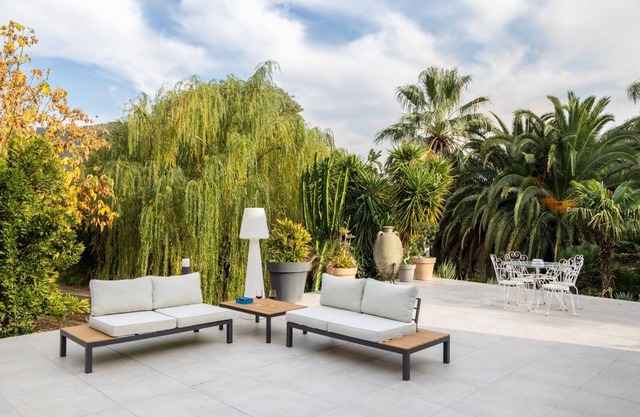 Alcantara Home view