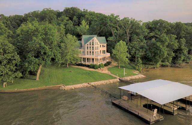 A Large Unique Panoramic Retreat at the Quiet 55-mile mark of Lake of the Ozarks