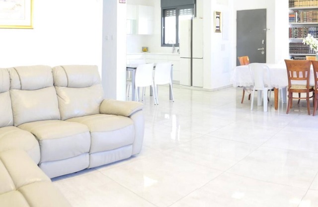 A luxuary house in Ramat Beit Shemesh