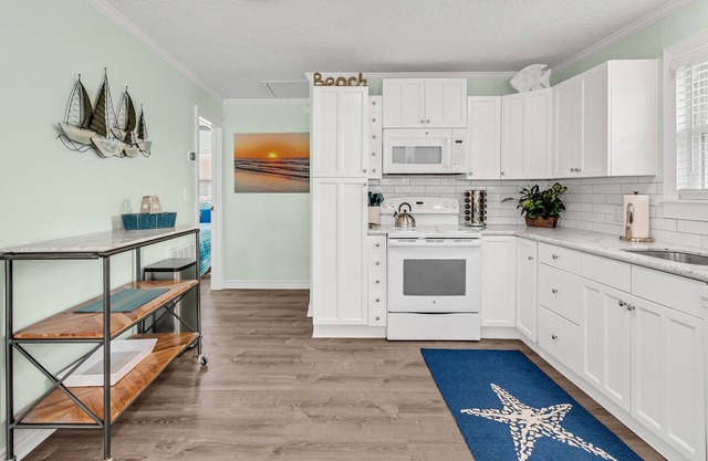 A&M's Reel n Relax - New Listing in Sea Isle Galveston
