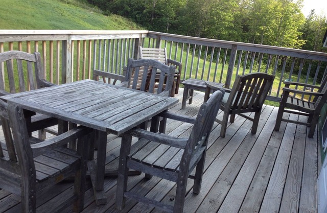 A magical place! Stay at a rustic Vermont country home. Both scenic & peaceful!