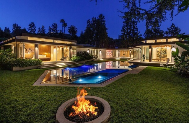 A Mid-century Masterpiece
