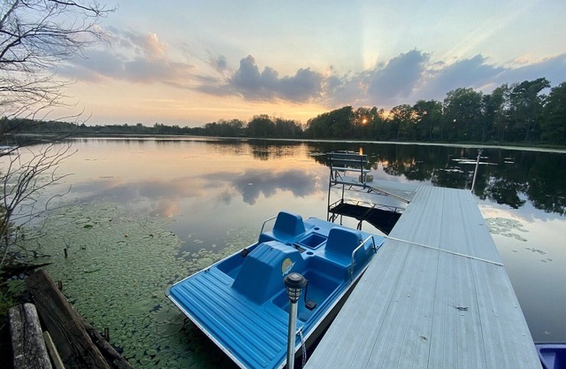 A peaceful family and dog friendly vacation getaway in the Northwoods