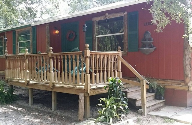 une cabine "PERLE DANS LES BOIS"