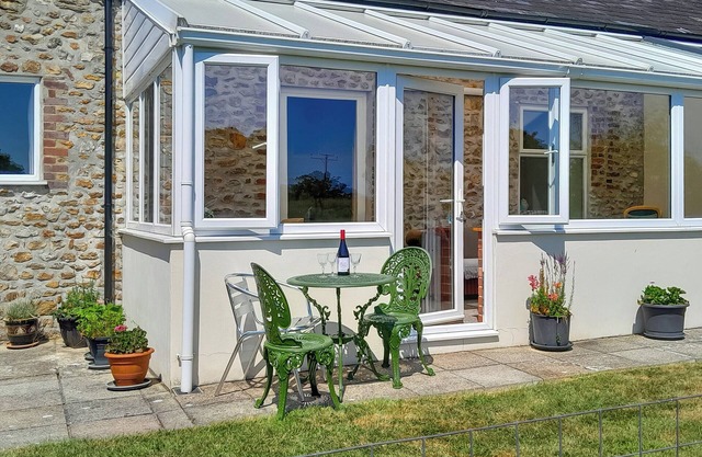 2 chambres logement dans Bettiscombe