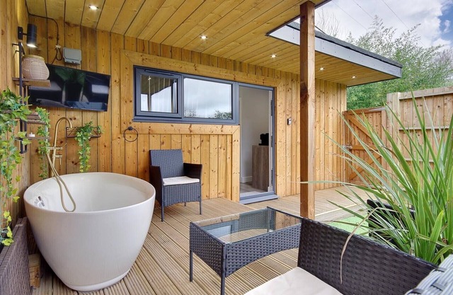 de Luxe-Lodge-Salle de bain privée séparée-Summer Lodge
