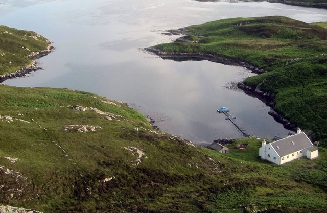 Une île privée avec 5 chambres à coucher. Enquêtes seulement, pas de réservation automatique)