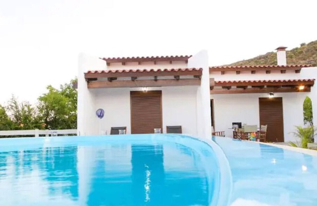 A private Summer House in Kiotari - 800m away from the beach!