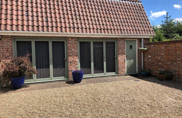 Un loft spacieux avec jardin dans le petit village de Freethorpe.