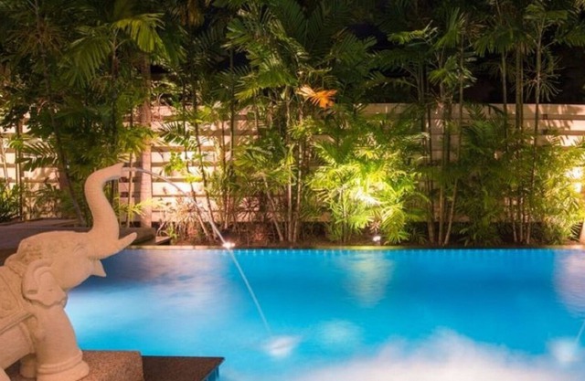 Une villa spacieuse avec accès à la piscine et 3 chambres