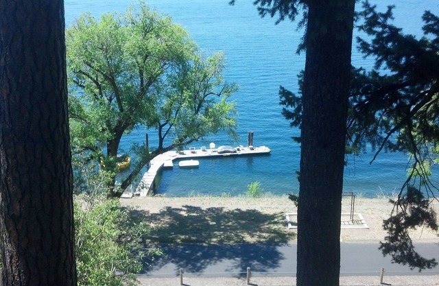 Un studio avec une Voir ci-dessus lac et Centennial Trail - Dock Accès Inclus