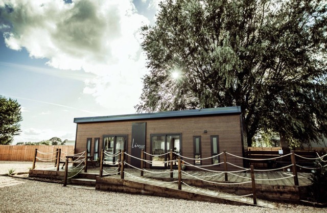 A superior lodge 2 that sleeps 6 guests in 2 bedrooms