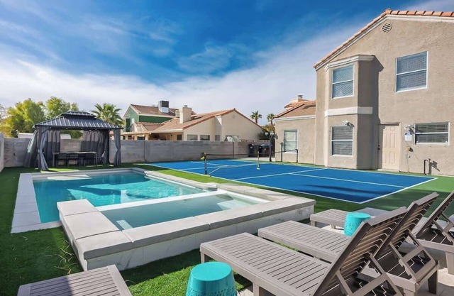 A Taste of Serenity: Pool, Pickleball & Game Room!
