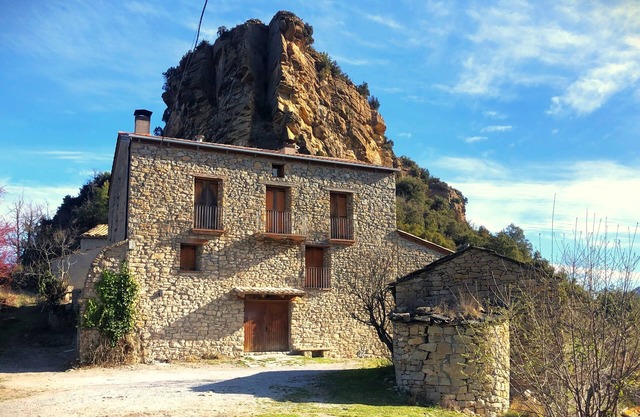 A totally renovated rural design house in the middle of nature.