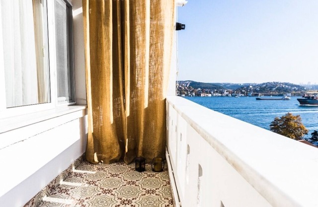 A unique house with the sunrise view in Rumeli