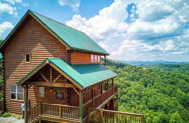 Nouvelle cabine de luxe avec vue imprenable sur la salle de jeux pour tous les âges 15 Min. À Dollywood