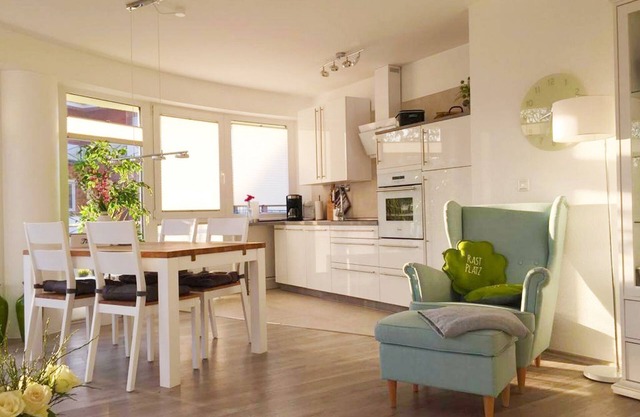 A2.5 - Exclusive, beautiful vacation apartment with round balcony for 4 persons - Haus Nordseebrandung