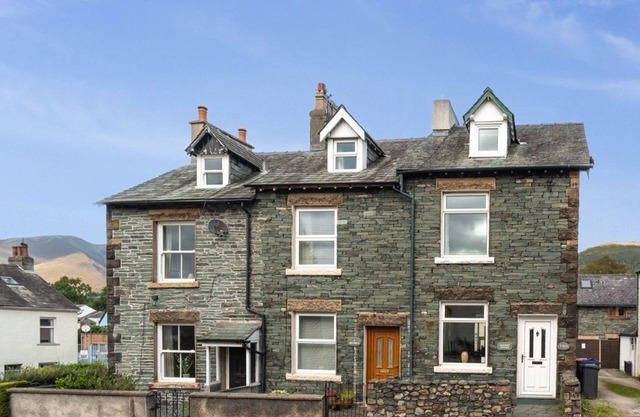Abacourt Cottage - a cottage that sleeps 5 guests in 3 bedrooms