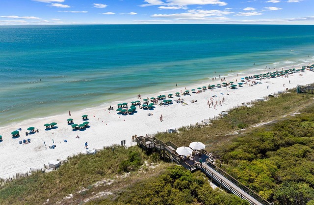 Abba Carriage House |Private Community Beach Access|Next to Coquina Pool