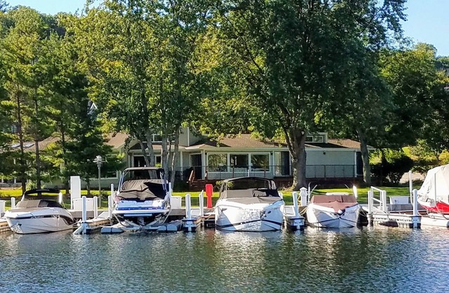 Accueil Abbey Marina Waterfront exécutif