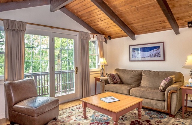 Chalet mis à jour - Cadre privé - 5 Mi de Storyland