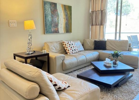 Abdoun Falls Luxury Apartment