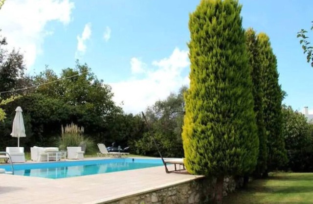 Abelos.2 : Escape Maison (#2 sur 2) avec piscine
