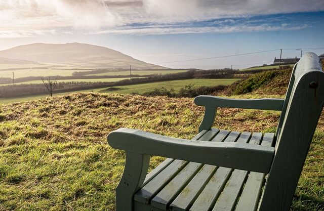 Aberdaron-Lodge | Cosy Lodge with Sea Views, Sleeps 6