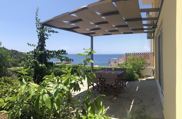 "Au-dessus de la mer" Appartement III