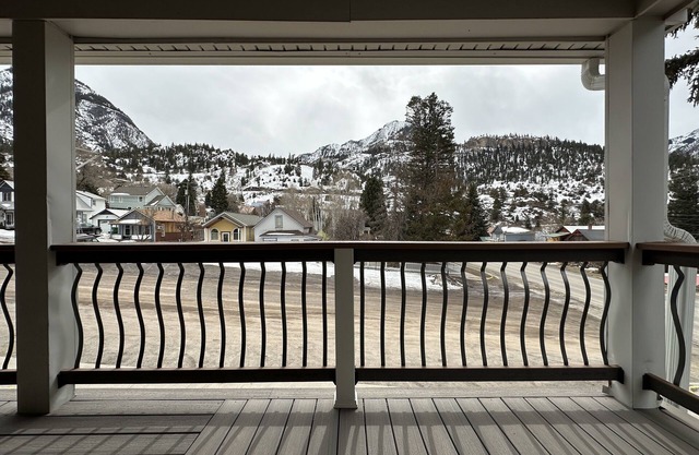 Abram Inn & Suites