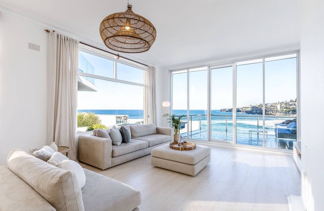 Absolute Tamarama Beachfront on Bondi Coastal Walk