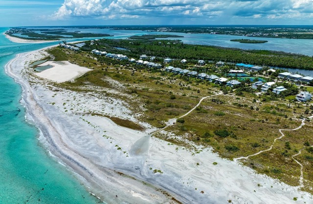 Absolument magnifique! Et une vue imprenable avec accès aux commodités de la station! B3222A