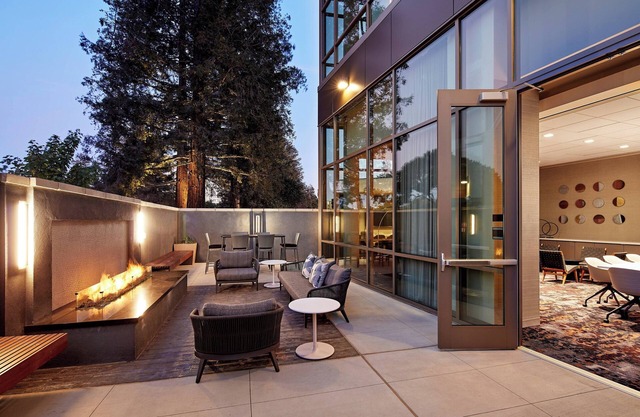 AC Hotel by Marriott San Jose Santa Clara
