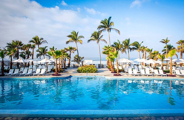 AC One Bedroom at Vidanta-The Grand Mayan in Acapulco (16 au 23 février) et (6 avril au 13)