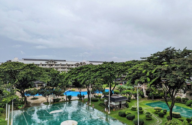 Acacia Estates' The Getaway Taguig Jade. Resort style, Family-sized condo!
