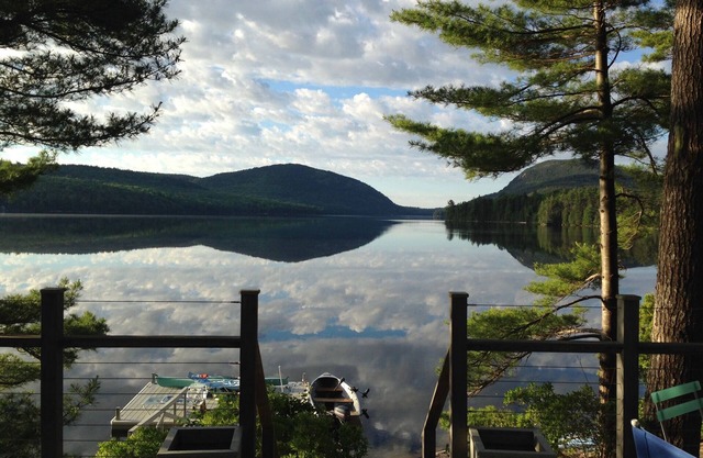 Acadia cottage on Long Pond 20 ft to Water, 2 cottages, Sleeps 4