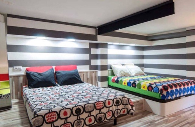 Groupes d'hébergement Centre ville + Type de loft + 5 salles de bain + WiFi