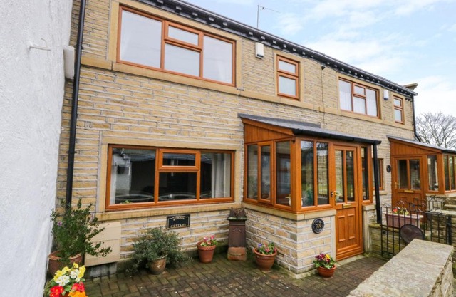 Acorn Cottage