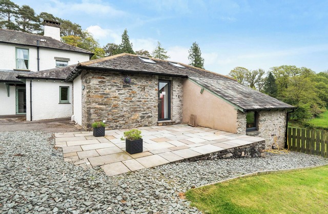 Gland, BOWNESS-ON-WINDERMERE