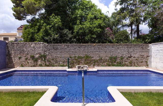 Ad Hoc Vitae Retreats & Health - Adults Only