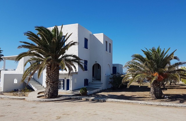 La villa familiale d'Adam