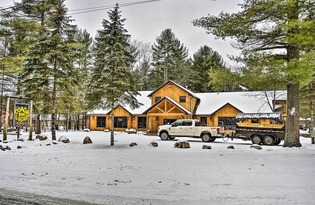 Adirondacks Cabin: Fish, Hunt & Hike!