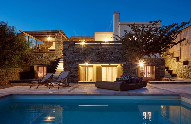 Diles & Rinies - Villas adjacentes à 7 chambres avec piscines privées, 19 couchages