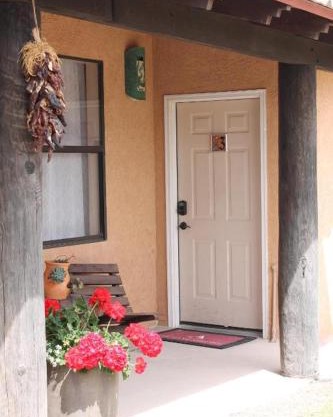 Adobe Rose Boutique Inn