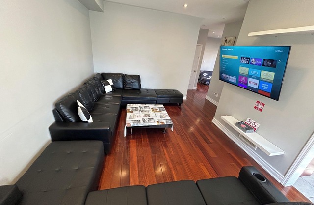 Adorable Ajax House for Rent