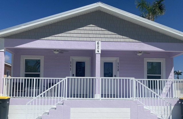 Adorable New Lavender Cottage
