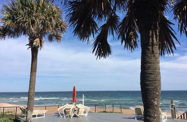 Adorable condo en bord de mer à louer pour minimum 2 semaines jusqu'à 4 mois
